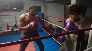 How Elite Boxers Build DEVASTATING Power ( Light Dumbbells on Heavy Bag)