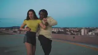 Macarena Challenge Gibson Kiz Relax & Am&eacute;lia