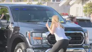 Spontaneous protest in San Diego following ICE raid at local restaurant