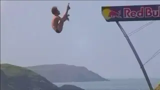 Spectacular win at Red Bull cliff diving
