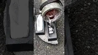 Melting Metal and Pouring Ingots #heinrichsmade #satisfying #meltingmetal