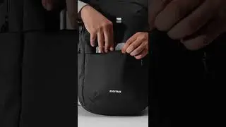 WINSTON Laptop Backpack, ransel fungsional dengan kompartemen laptop & soket praktis.