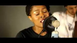 Gravity - Lisa Michelle (R&B Love Song 2013)