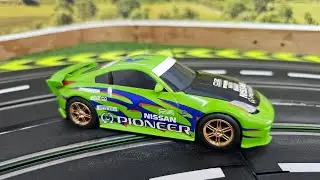 Scalextric Nissan 350Z 360⁰ Drift Car In Action