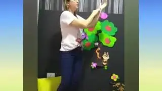 Prof&ordf; Elaine Gritzenco - MUSICA ESSA &Aacute;RVORE T&Atilde;O BONITA