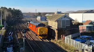 37405 with 7Z37 Doncaster - Norwich snowplough move 02/02/2025