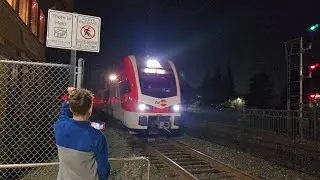Caltrain Special Holiday Train 2025 at Santa Clara Station with JPBX #320 and #319 EMU Cab Car