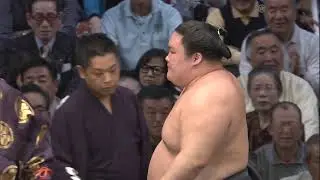 Goeido Delivers Fierce Kotenage vs Nishikigi | Day 5 Honbasho Battle