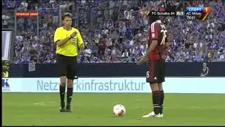 Mario Yepes Yellow Card Fail [AC Milan vs Schalke 04]
