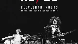 AC/DC - It's a Long Way to the Top - Live in BBC Studio 4 - 26th July 1976
