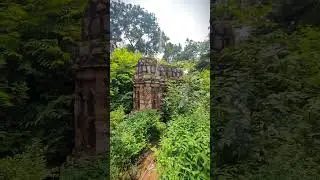 Mehrauli Archaeological Park: New Delhi #IndianHistory #ExploreIndia #History #HistoricRuins #India
