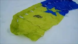 The Girl's single-skin kites for record solo ski attempt - Bushcraftgirl