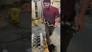 V8 engine ka working process