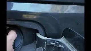 Day 3/100: A Small Detail That Makes the LR4 Better