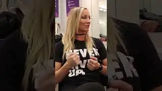 Нита Штраус о взрослении в качестве юной поклонницы метала.