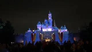 Mickey&rsquo;s Mix Magic with fireworks Live at Disneyland, CA