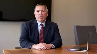 Mike Into Spanish es (cc) - Meet Mike Blanchard | Personal Injury Attorney at Brylak Law
