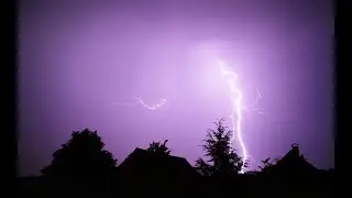 ⚡️ Spectaculaire Blikseminslagen (Onweer En Bliksem Compilatie Filmpjes)