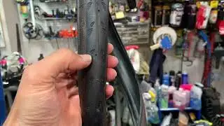 Wear indicators and rotational arrows on Continental Gatorskins - Today&rsquo;s Cycling Tips￼