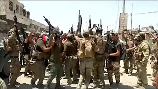Iraqi forces celebrate driving ISIL from Mosul
