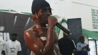 Kofi Mole goes mad on stage/highly spiritual massive performance at Mando SHS SRC 2025