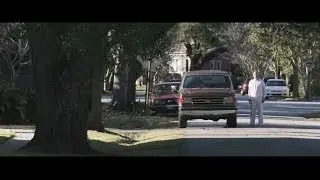 HALLOWEEN (2018) - Dead dog hanging from a tree (deleted scene)