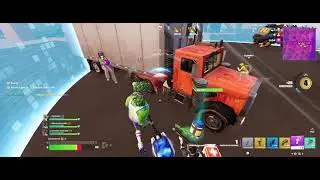 I ran with a random squad, and carried the whole team to victory in a crazy finale 🤩 fortnite blitz