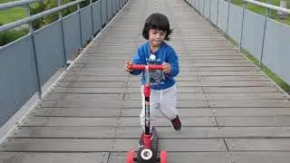 how to ride scooter for very first time..