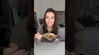 I make this Roasted Broccoli Cauliflower Soup to lose weight #shorts