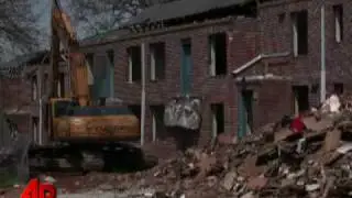Video Essay: Atlanta Abandons Housing Projects