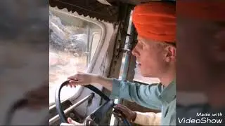 CRAZY TRUCK DRIVER IN INDIA | FUNNY VIDEO |MUST WATCH
