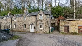 8 Torwood Place, Birnam, Dunkeld PH8 0DJ