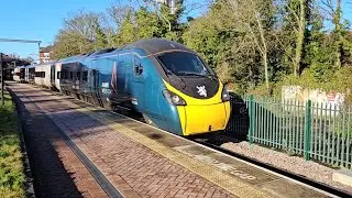 Avanti West Coast 390044 Runs 9A53 #Blackpool North To London Euston At #Poulton-Le-Fylde Station