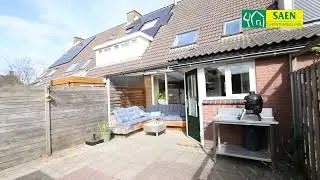 Roze -Ven 32 Wormer. Geweldige woning met vier slaapkamers en een zonnige tuin op het westen.