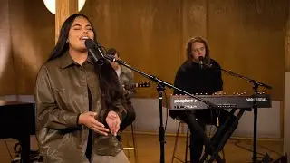 Never Walk Alone // Hillsong Worship // Worship Together Session