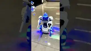 Remote Control Robot Kids RC Robot Toy 🌐 #shortvideo #shorts #robot #skits #coolvideo
