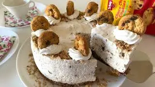 Vegan & Gluten-free Chocolate Chip Cookie Cheesecake | Easy No-bake Recipe