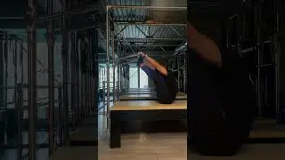 Cadillac Pilates: Monkey reverse #contrology #pilates #maxrattapilates #training #bodyandflowpilates