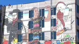 Huge mural on apartment building in Brooklyn celebrates diversity