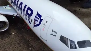 TWIN JETCAT P20S RYANAIR 737-800 FULLY LOADED RC JET AIRLINER