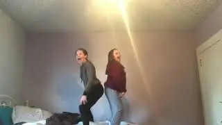 Dancing to Larray&rsquo;s song RACE REMIX😂