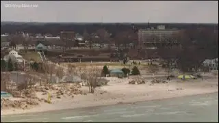 Stabenow, Upton tour erosion damage on Lake Michigan shoreline