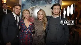The 5th Wave Movie - Fan Premiere Recap (ft. Chloe Grace Moretz)