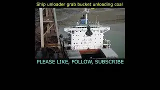 Ship unloader grab bucket unloading coal | Ship unloader crane | Grab bucket #shorts