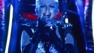 Christina Aguilera Lip Sync Fail at MTV Movie Awards 2010