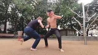 Brasa e perna pretta - jogo de capoeira