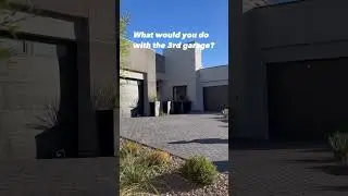 What would you do w/ this 3rd garage 🤔#3cargarage #vegashomes #vegasrealtor #vegasrealestate