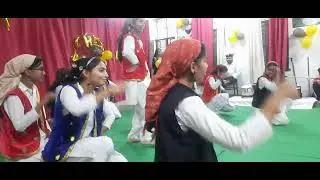 Himachali Nati by JNVSOLAN during teacher day