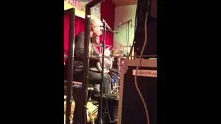 Amar Chaoui à la derbouka berouali
