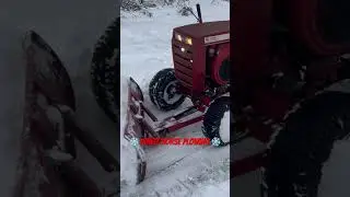 Wheel horse plowing snow #gardentractor #lawnmower #snow